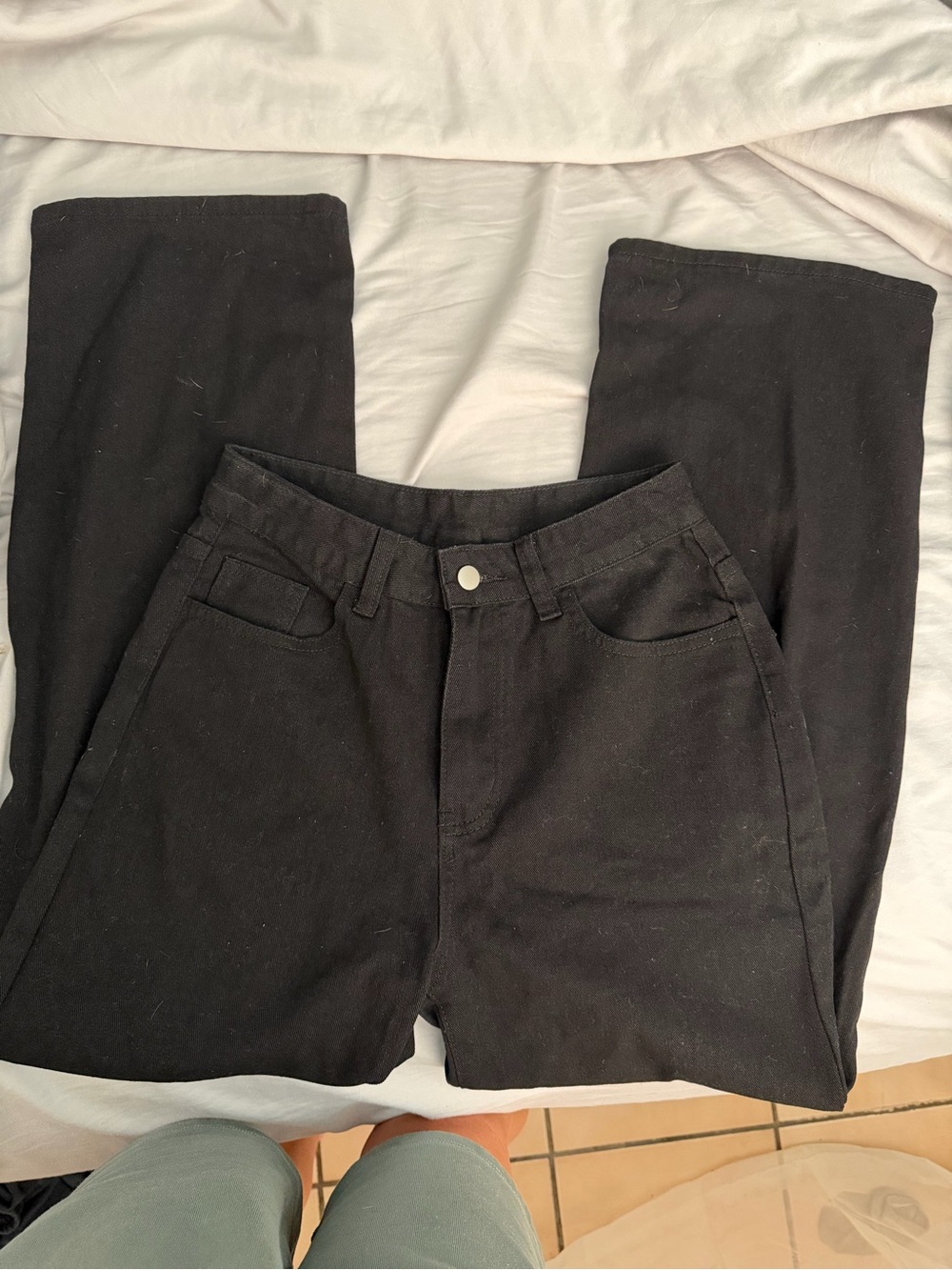 SHEIN Black Straight Leg High-Rise Jeans